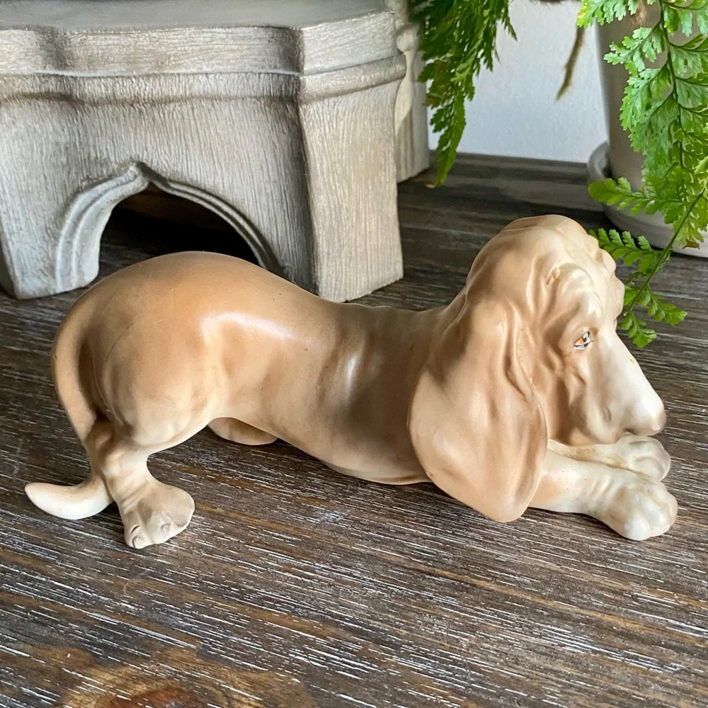 Vintage Ucagco Boswell Basset‎ Hound Ceramics Japan Figurine 7”
